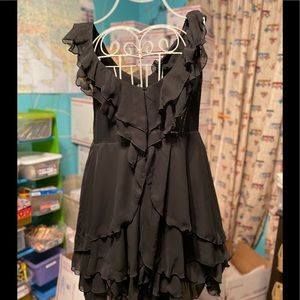 H and M Jet  lack Ruffled Layered Asymmetrical